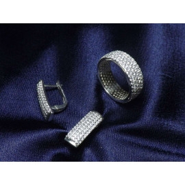 Гарнитур Серебряное Кольцо 15045 / Серебряные Серьги 25045