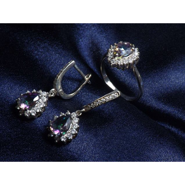 Гарнитур Серебряное Кольцо 15058 / Серебряные Серьги 25058