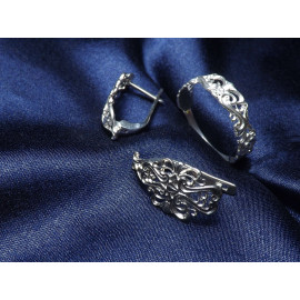 Гарнитур Серебряное Кольцо 15242 / Серебряные Серьги 25242