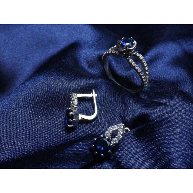 Гарнитур Серебряное Кольцо 15400 / Серебряные Серьги 25400