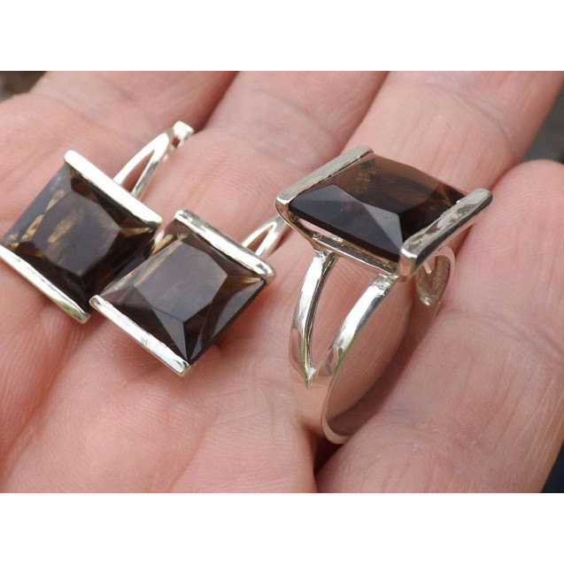 Гарнитур Серебряное Кольцо 15429 / Серебряные Серьги 25429