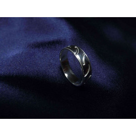 Серебряное Кольцо 10047