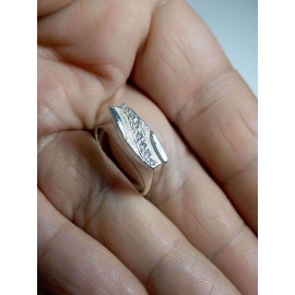 Серебряное Кольцо 10076