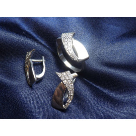 Гарнитур Серебряное Кольцо 15030 / Серебряные Серьги 25030