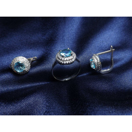 Гарнитур Серебряное Кольцо 15054 / Серебряные Серьги 25054