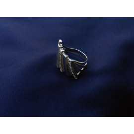 Гарнитур Серебряное Кольцо 15071 / Серебряные Серьги 25071