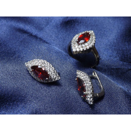 Гарнитур Серебряное Кольцо 15120 / Серебряные Серьги 25120