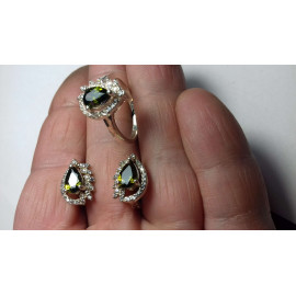 Гарнитур Серебряное Кольцо 15124 / Серебряные Серьги 25124