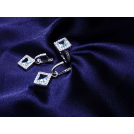 Гарнитур Серебряное Кольцо 15240 / Серебряные Серьги 25240