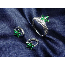 Гарнитур Серебряное Кольцо 15372 / Серебряные Серьги 25372