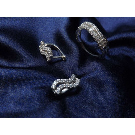 Гарнитур Серебряное Кольцо 15387 / Серебряные Серьги 25387