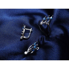 Гарнитур Серебряное Кольцо 15399 / Серебряные Серьги 25399