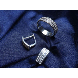 Гарнитур Серебряное Кольцо 15401 / Серебряные Серьги 25401