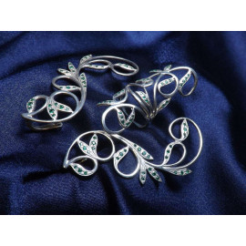 Гарнитур Серебряное Кольцо 15402 / Серебряные Серьги 25402