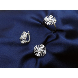 Гарнитур Серебряное Кольцо 15426 / Серебряные Серьги 25426