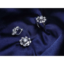 Гарнитур Серебряное Кольцо 15479 / Серебряные Серьги 25479